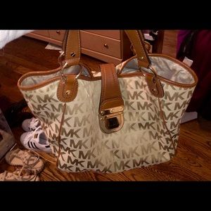 *SOLD* Michael Kors Charlton Beige Camel Monogram